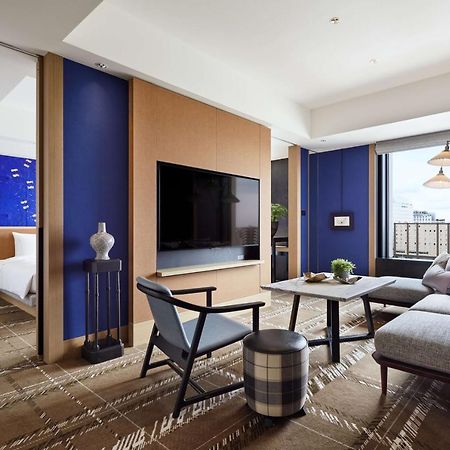 Hyatt Centric كانازاوَ المظهر الخارجي الصورة A suite at the hotel